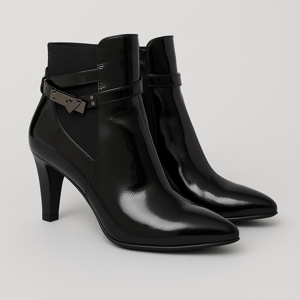 Aquatalia Black Patent Leather Pointed Toe Ankle Boots